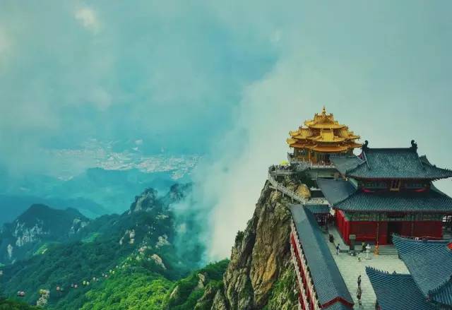 探寻四海三川的神秘生肖，极致智慧之旅