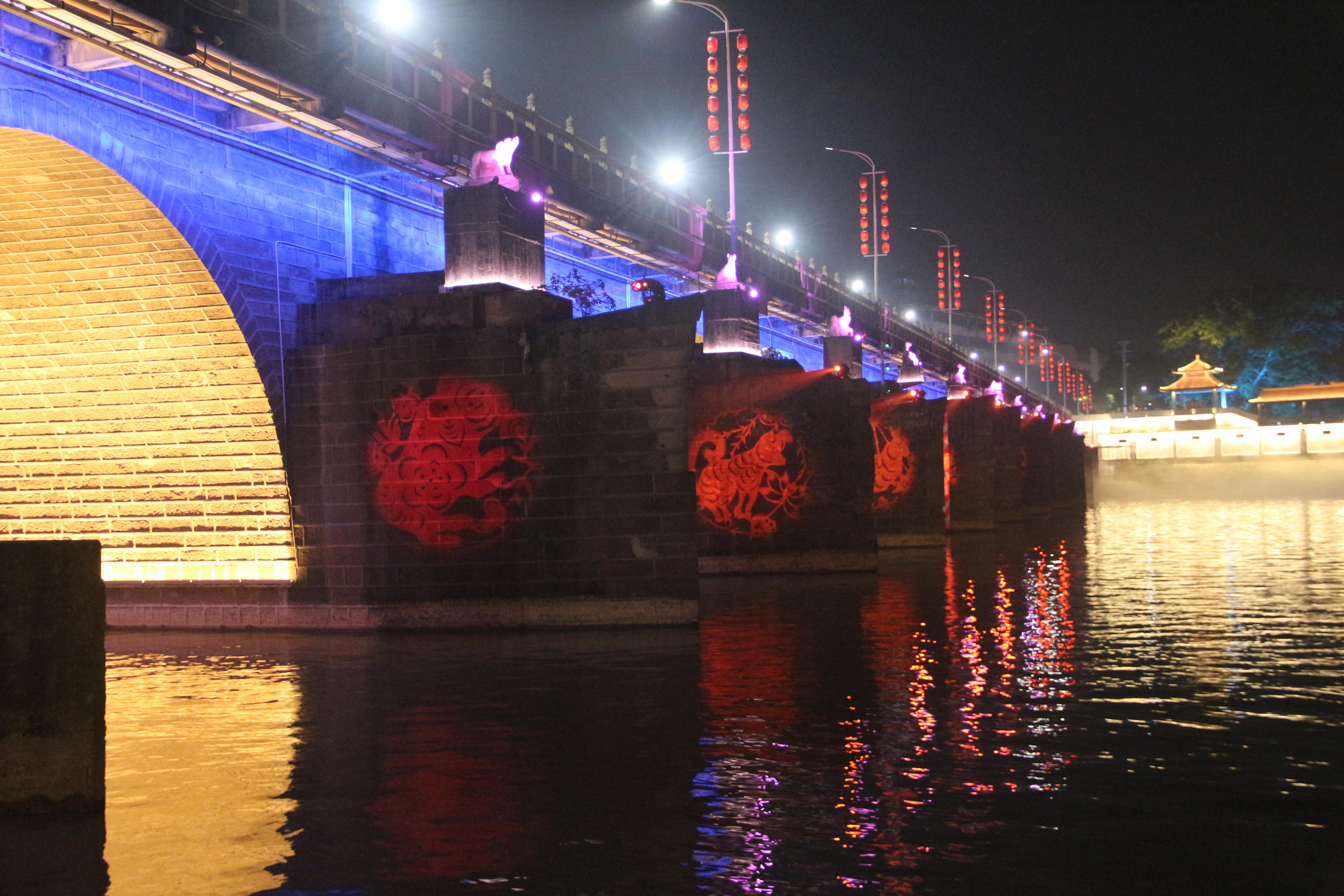 生肖夜话，夜色中的神秘联系与生肖揭晓时刻