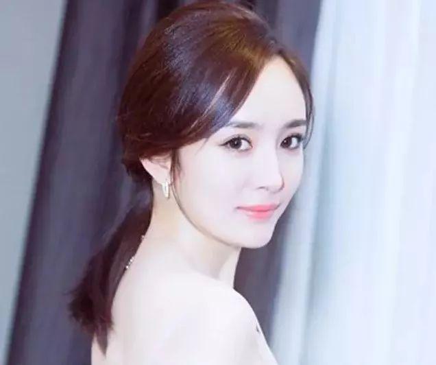 梁洛施生辰八字解读揭秘，命运与性格分析