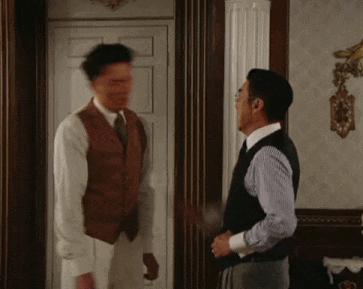油腔滑调与生肖之谜，哪个生肖独具魅力口才天赋？