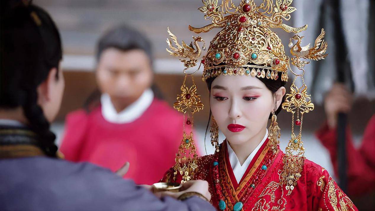 揭秘生肖奥秘，三二合八揭示特定生肖的秘密
