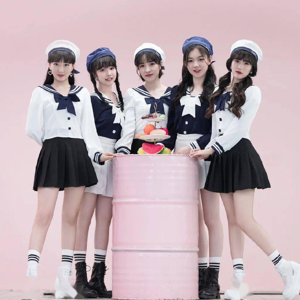 爱朵女孩成员星座揭秘，星座解析大揭秘！