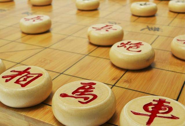 举棋不定背后的生肖智慧，探寻决策的艺术