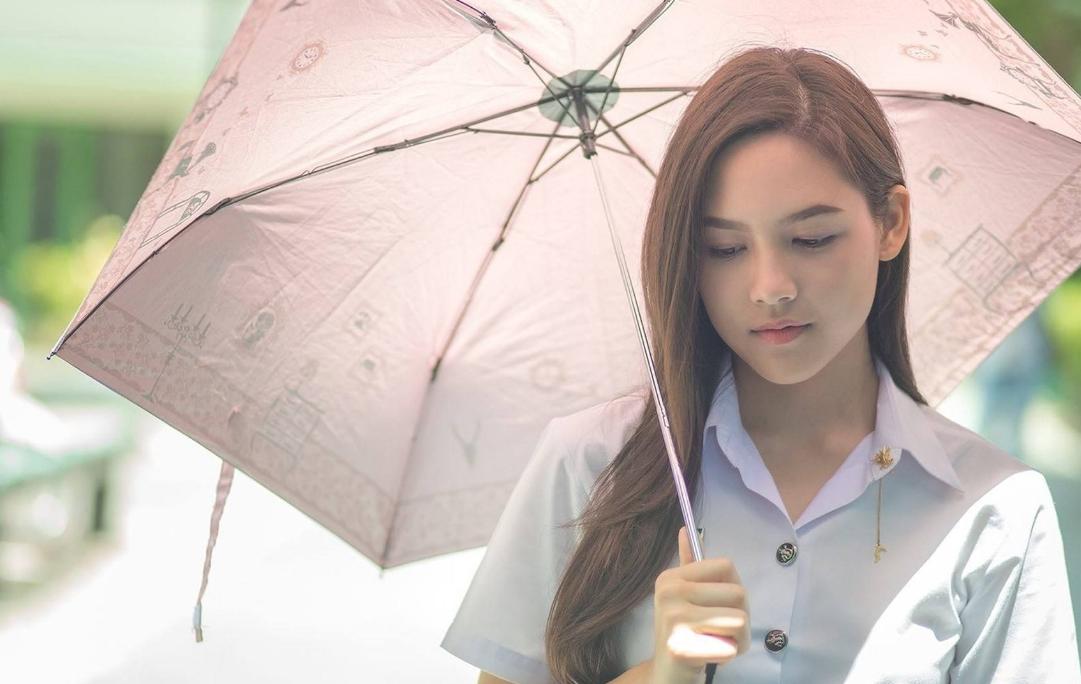 星座女性典范，温文尔雅的星座女神，展现独特的女人魅力
