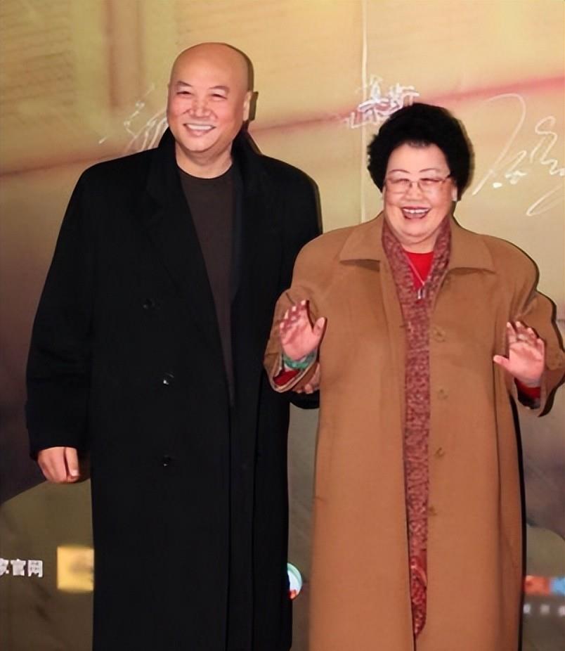 迟重瑞生辰八字深度解析