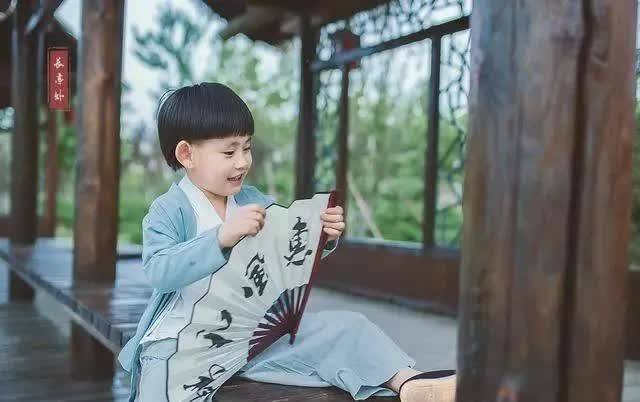 男孩生辰八字取名，探寻中华文化命名智慧之道
