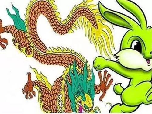 虎龙相争背后的生肖传奇，揭秘虎龙相争的生肖故事与寓意