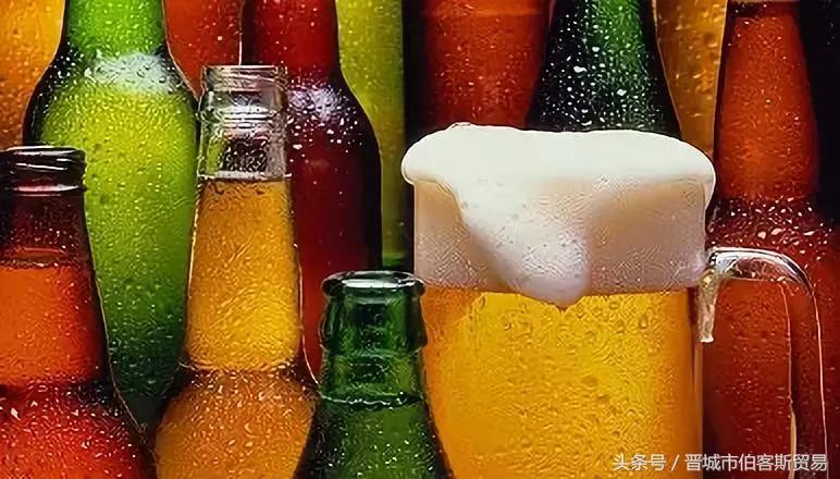 啤酒股早盘强势回暖，华润啤酒与百威亚太股价涨势迅猛，涨幅均超5%