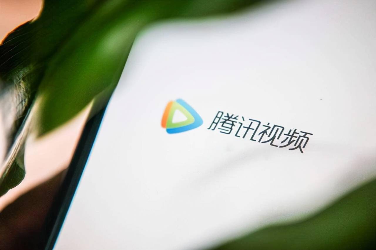 投屏与盗版背后的金钱与选择，追剧刺客现象引发观众何去何从的思考