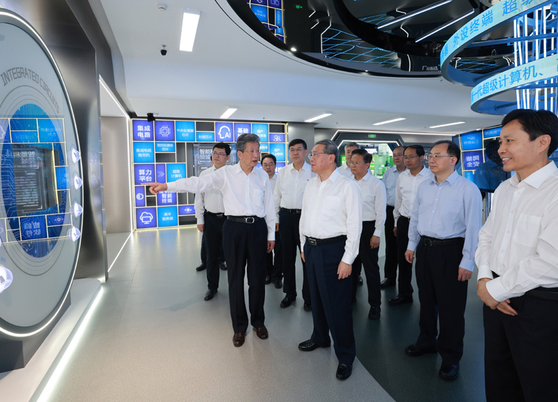 李强在陕西调研，推动新质生产力发展，助力经济转型升级加速前行