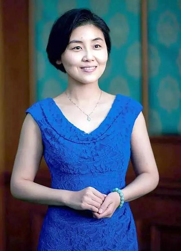 探讨与解析，本科学历能否胜任教授与博导职务？