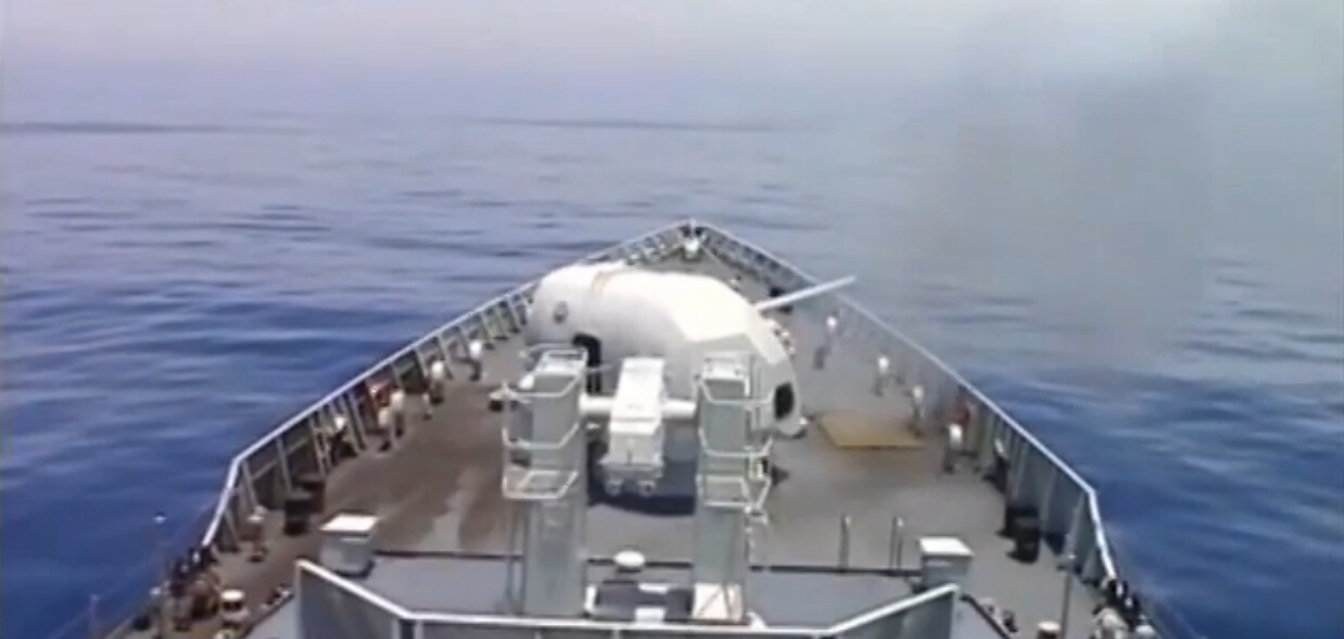 海峡雷霆，实弹射击震撼瞬间