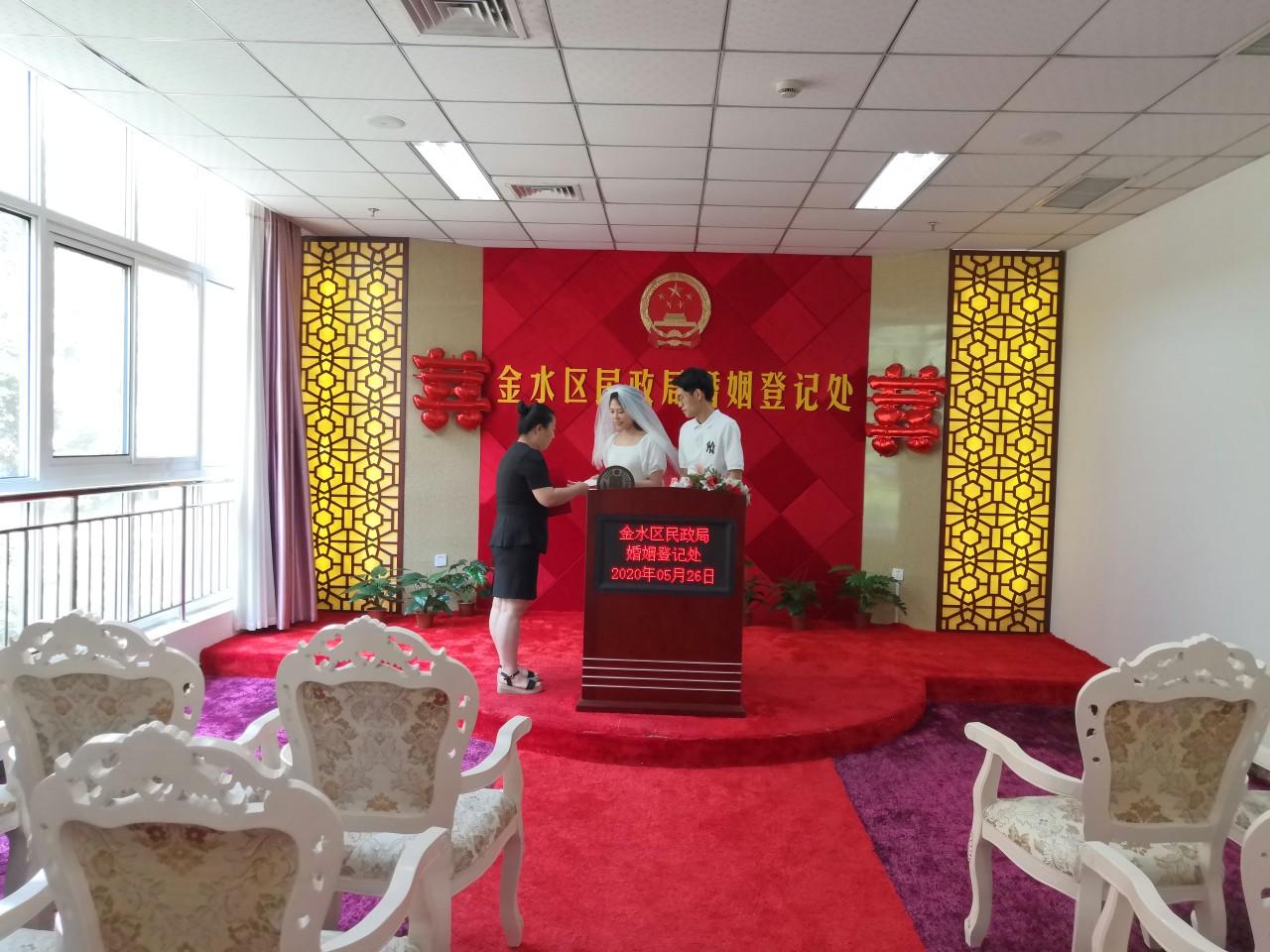 国家卫健委等十七部门联合行动，营造生育友好氛围，推进婚俗改革与移风易俗
