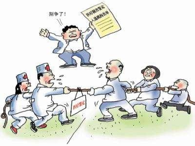 探究强制送医背后的深层次问题，揭示背后的真相与困境