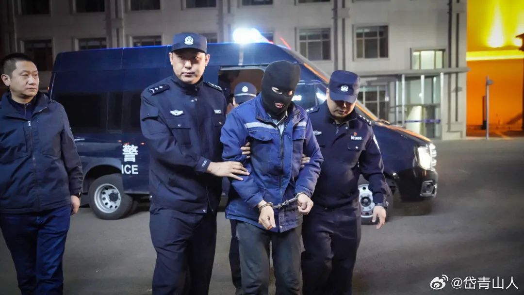 杭州民警工地例行检查揭秘，从反常细节中发现潜逃18年的杀人嫌犯线索