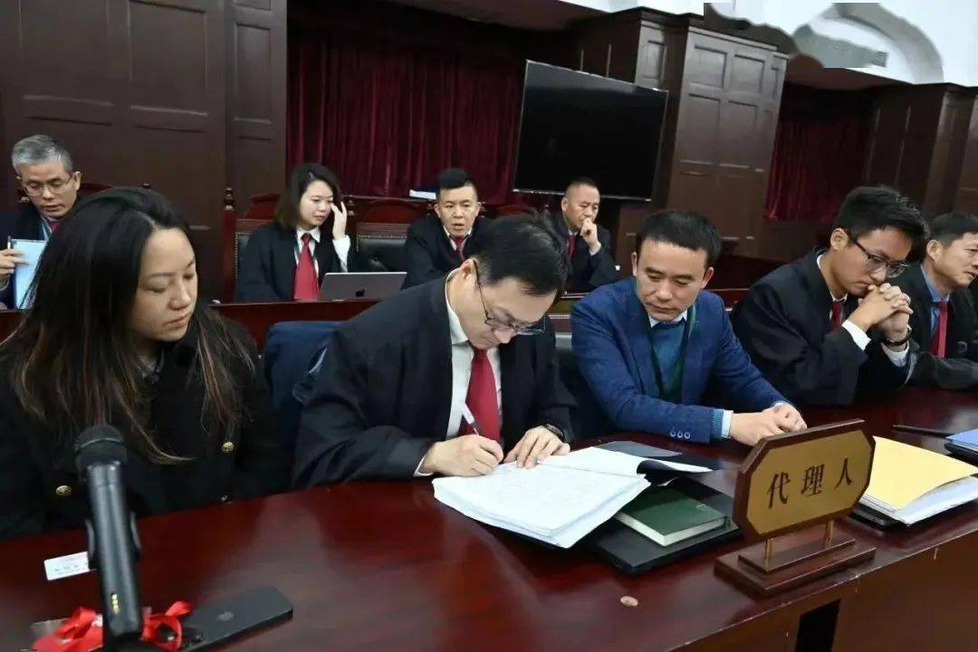 中国证券集体诉讼第一案，投资者赔偿资金达2.8亿元到账