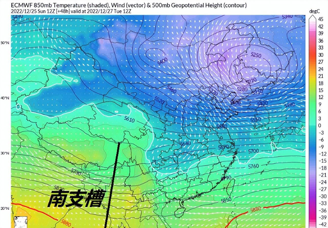 广东遭遇寒潮南下，南方多地迎来首场雪洗礼——冰冻洗礼下的南方瞩目时刻