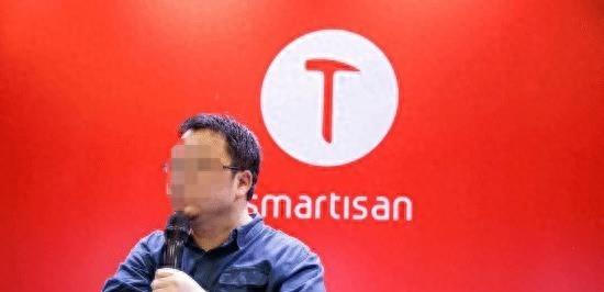罗永浩与郑刚，从挚友到反目成仇的公开互撕之路