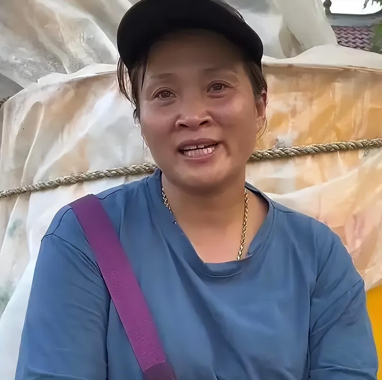 十元盒饭姐的善意提醒，珍惜每一份劳动，拒绝浪费每一份盒饭