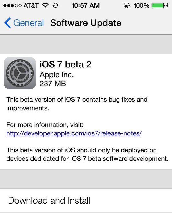 苹果社区对iPadOS 16台前调度功能提出严厉批评，存在根本错误，不稳定且UI界面故障频发