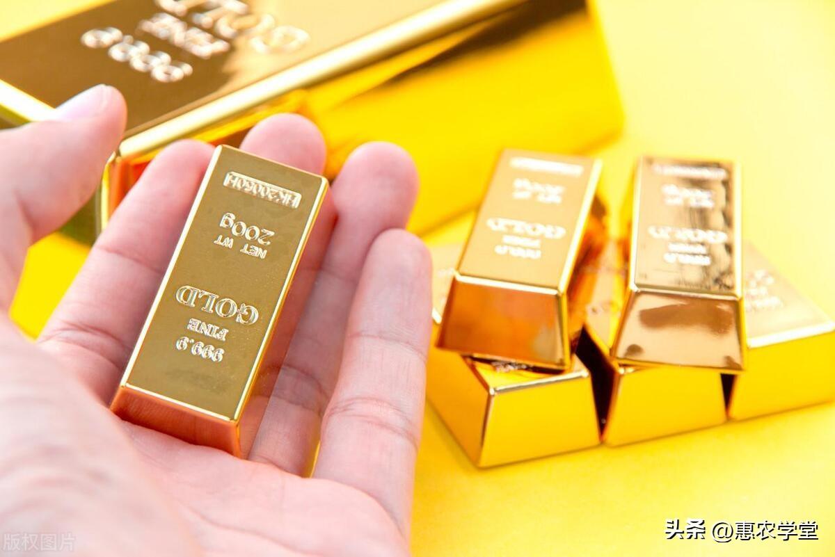 周六福二次赴港IPO，金价飙升、挑战重重，五年内征战路上的坎坷与加盟店变化