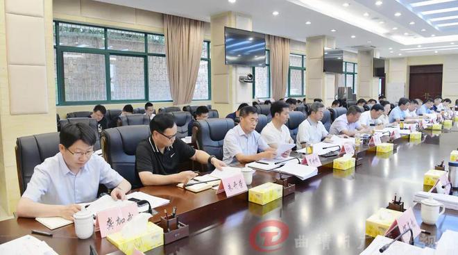 国常会，加大政策性、开发性金融工具支持重大项目建设，强化以工代赈措施