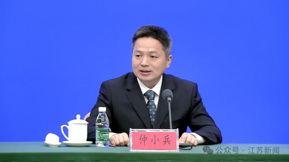 北交所隋强，精准把握新质生产力的核心——新与质