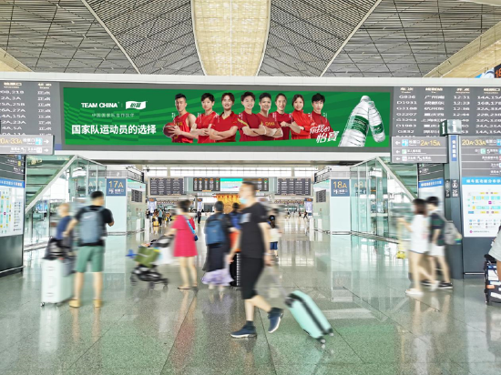 怡宝在途场景营销策略揭秘，流量密码助力品牌营销新思路