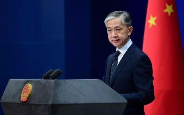 美国高官工作中的失误与危机，究竟能引发多大的篓子？