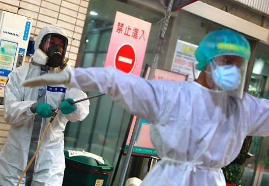 台湾新冠疫情恶化，新增确诊病例超五万，死亡病例增加至三十七例