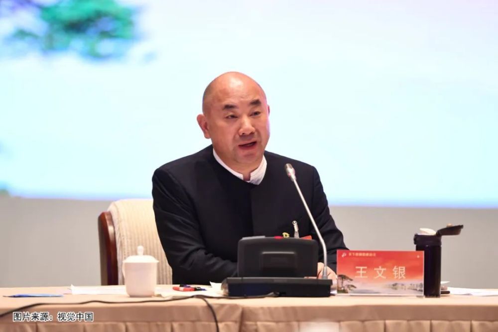 铜王王文银面临控制权危机，正威新材未来走向揭秘，证监会调查揭晓悬念重重
