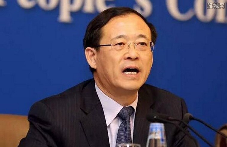 中航证券新任总经理陶志军上任，丛中卸任董事长职务，陶志军正式执掌中航证券总经理一职。
