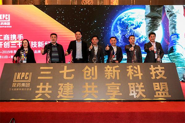 零售药房半年度报告深度解析，一心堂增长疲软，健之佳业绩行业垫底挑战重重