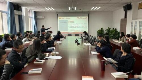 中欧班列突破万列大关，开启全新合作篇章，今年累计开行破万列里程碑达成！