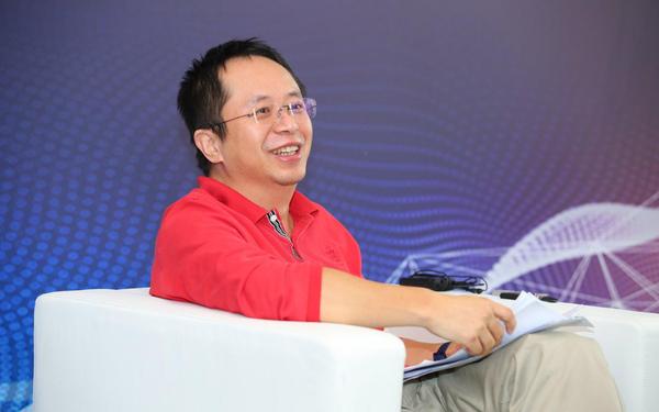 周鸿祎谈OpenAI突破公司局限，开启人类知识大融合新纪元，大模型引领知识创新浪潮