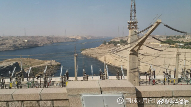 乌克兰央行调整本币汇率应对经济萎缩挑战与机遇，年内经济预测萎缩三分之一