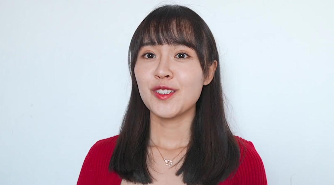 房琪鼓励张含韵，点燃人生火焰，照亮前行之路。