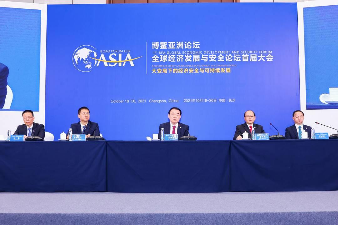 博鳌论坛聚焦供应链转移，企业家如何应对挑战与未来准备？