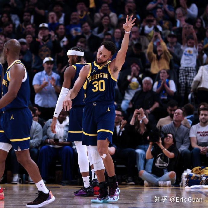 24-25赛季NBA常规赛勇士与热火对决，深度解析比赛表现与战术分析
