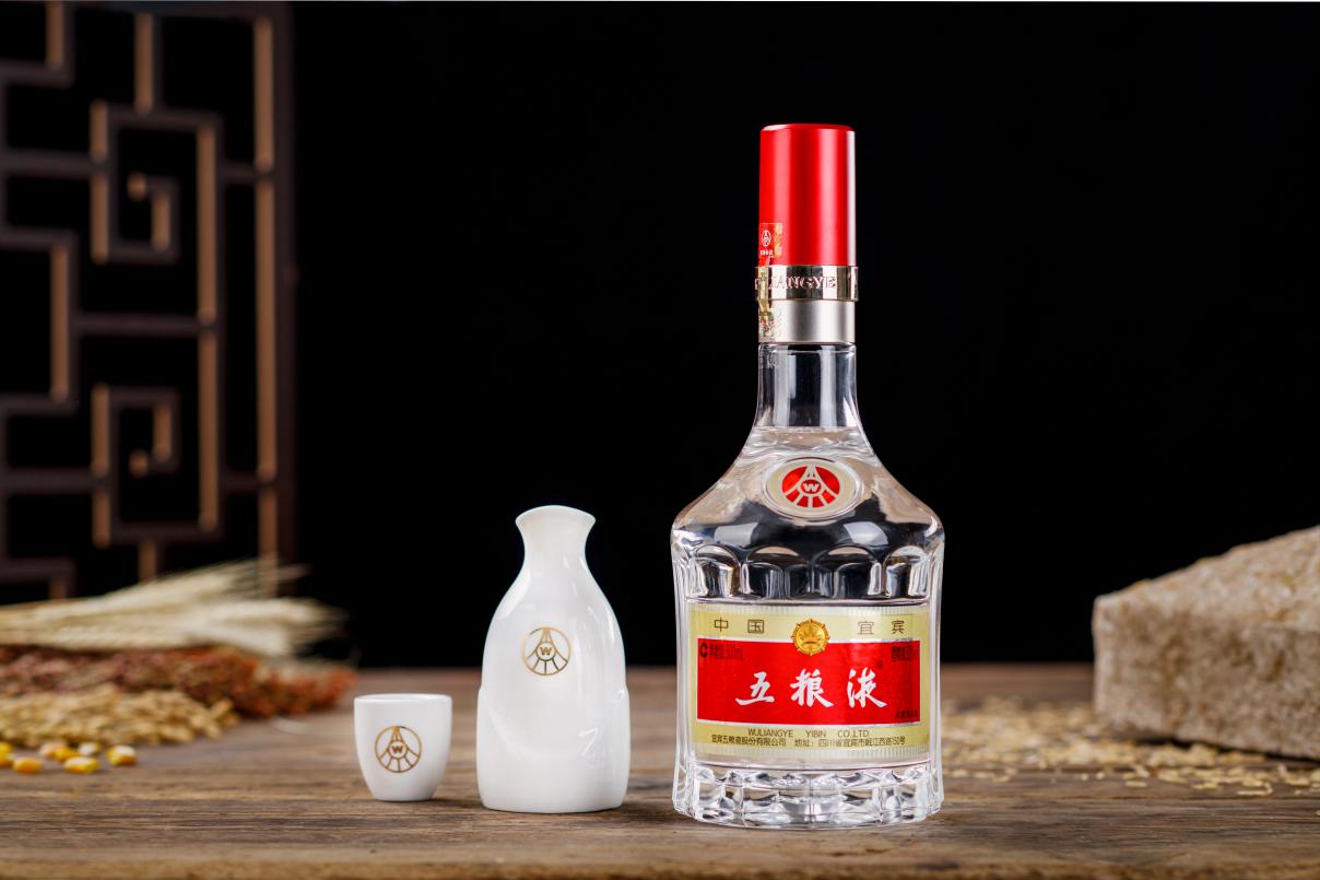 五粮液核心产品一季度动销目标达成及未来批发价走势预测，稳健前行，小步慢跑