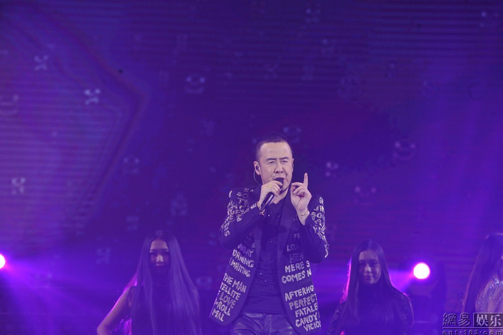 刀郎武汉演唱会，激情之夜，场内场外共振热烈开启！