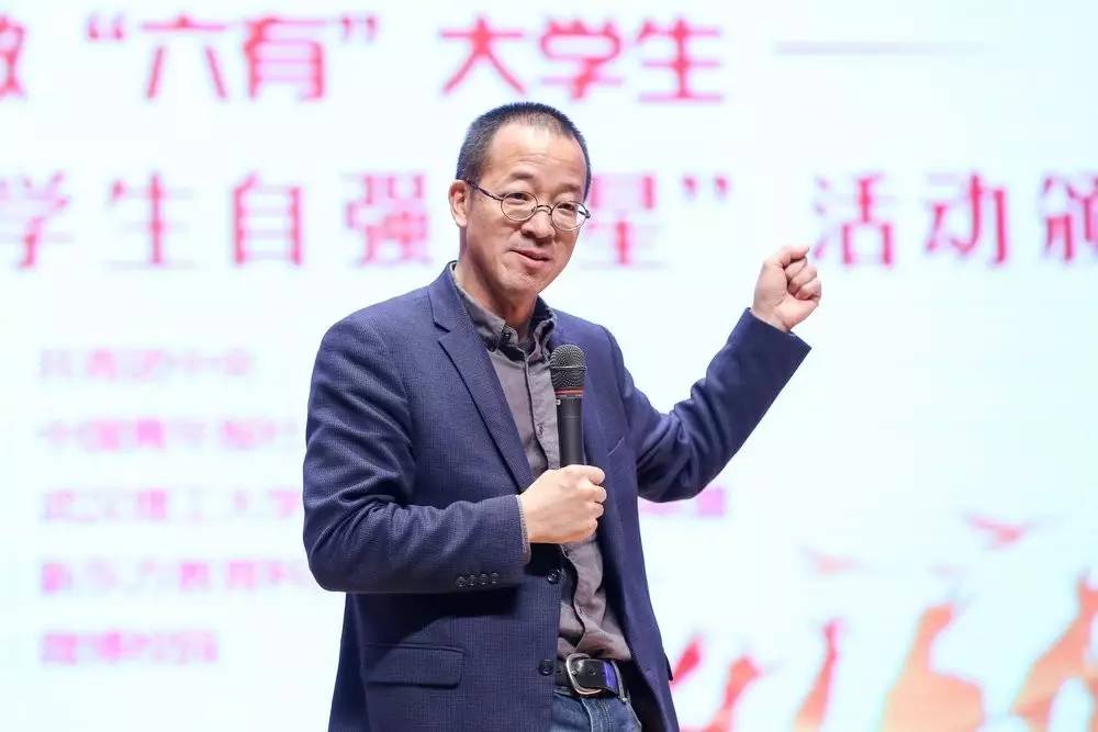 俞敏洪，发掘杰出年轻人并赋予重任