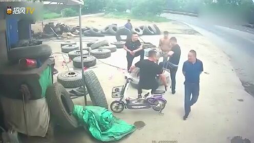 大车轮爆炸致人瞬间弹飞倒地惊魂事件