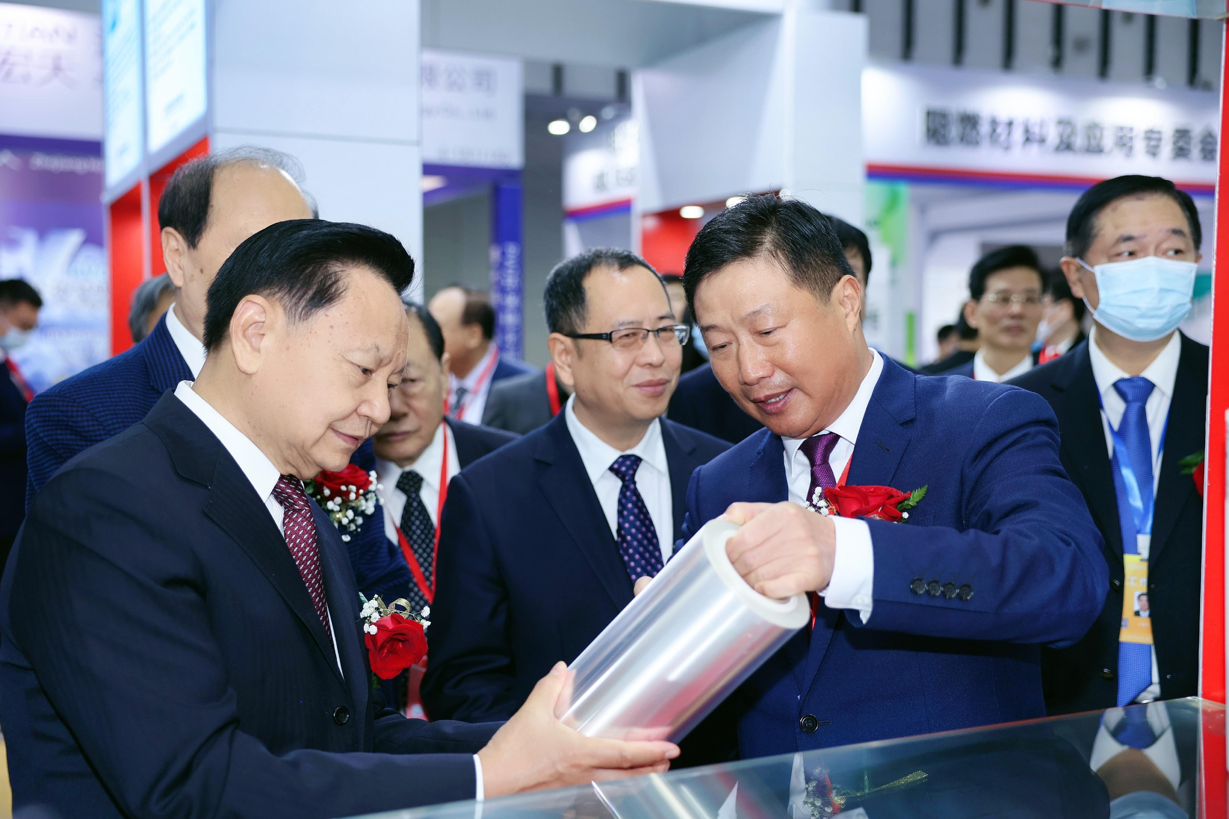 中国科技在国际顶级展会大放异彩，创新实力与未来潜力展现