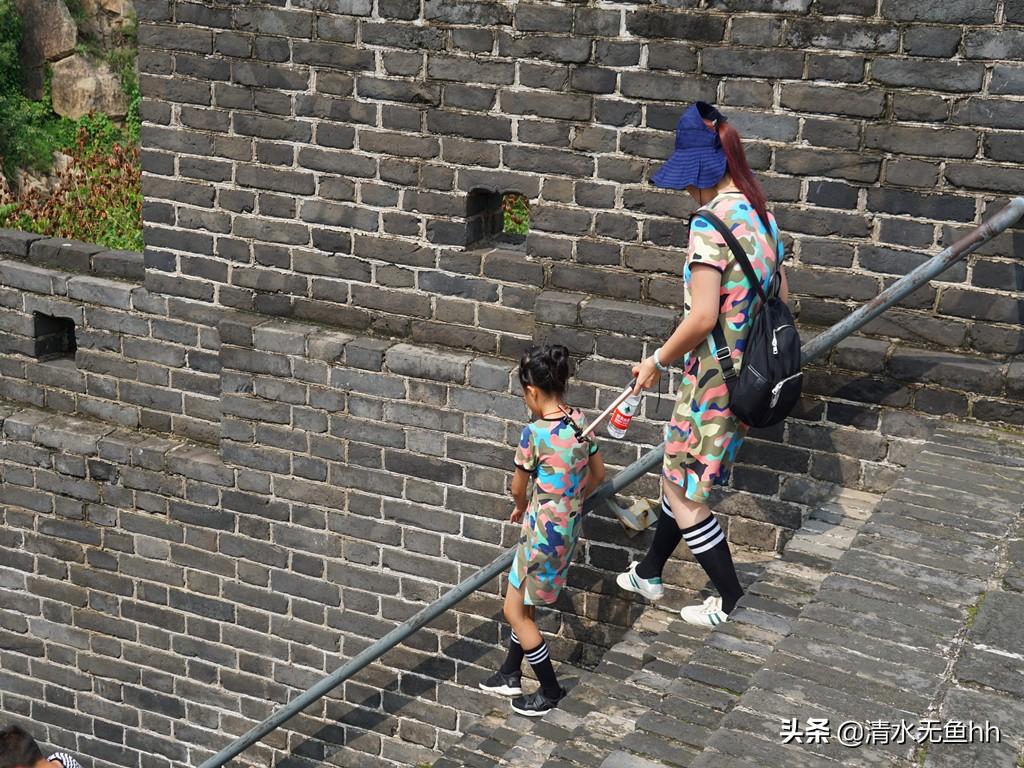 河北三人坠冰河事件搜救进行中，两人仍下落不明
