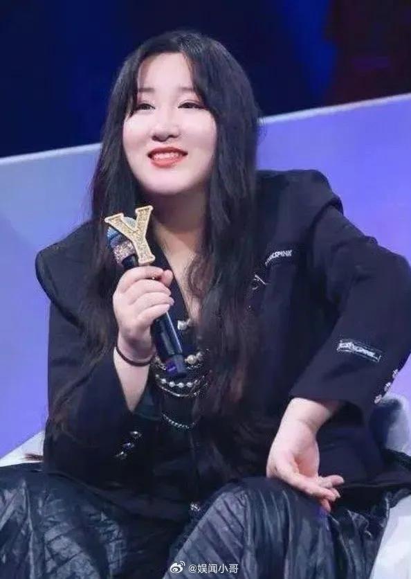 锤娜丽莎辟谣暴瘦传闻，真相揭晓关注健康至上