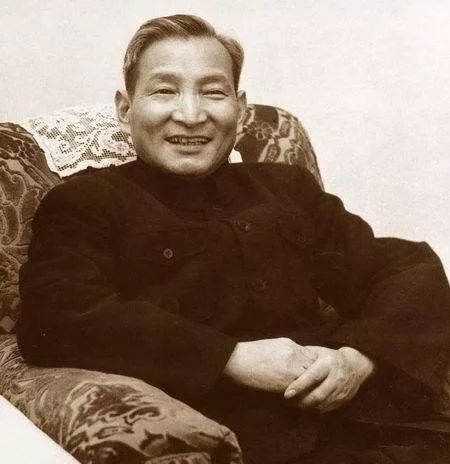 生平概览，传奇人生之旅