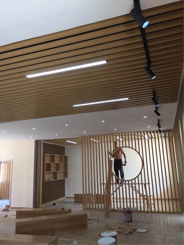 云铝股份股吧，铝业巨头发展之路探索