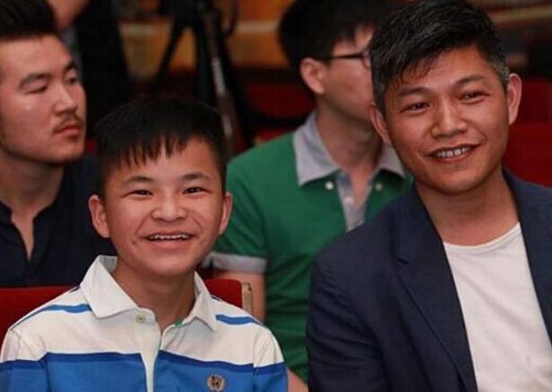 山西地震救人男孩的坚定誓言，勇敢之心，温暖人心