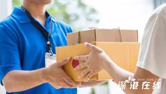 男子因驿站误会无法收快递，沟通失误与解决方案探讨